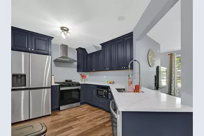 373 Lakewood Boulevard, Park Forest, IL 60466 - Photo 5
