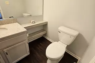 2315 N Meadows Ln, Round Lake Beach, IL 60073 - Photo 9