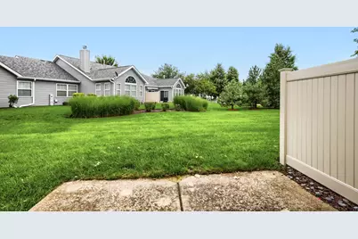 21422 Mays Lake Drive, Crest Hill, IL 60403 - Photo 27