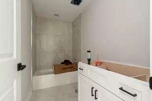7630 W 66th St, Bedford Park, IL 60501 - Photo 17