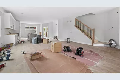 7630 W 66th Street, Bedford Park, IL 60501 - Photo 9