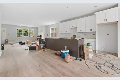 7630 W 66th Street, Bedford Park, IL 60501 - Photo 11