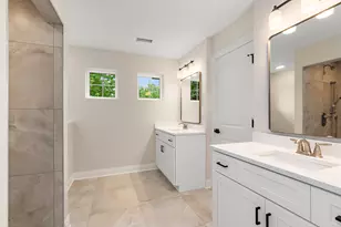 7630 W 66th St, Bedford Park, IL 60501 - Photo 21