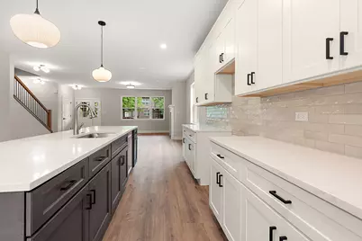 7630 W 66th Street, Bedford Park, IL 60501 - Photo 13