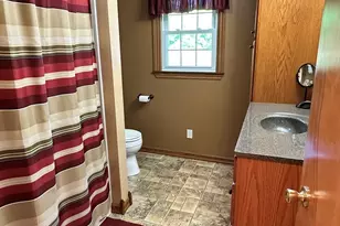 802 Glenwood Dr, Morrison, IL 61270 - Photo 11