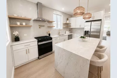 7611 S Ridgeland Avenue, Chicago, IL 60649 - Photo 9