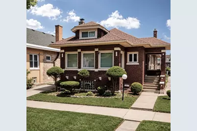 7611 S Ridgeland Avenue, Chicago, IL 60649 - Photo 1