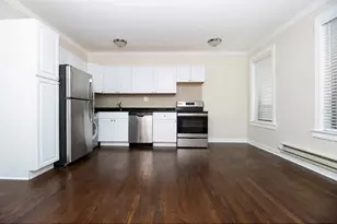 3345 N Marshfield Ave, Chicago, IL 60657 - Photo 3