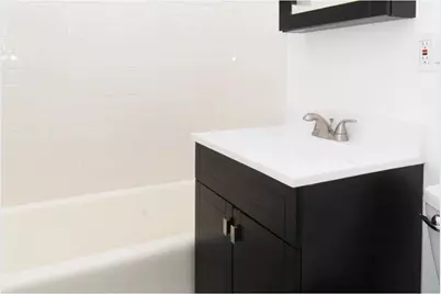 3345 N Marshfield Avenue #307, Chicago, IL 60657 - Photo 9