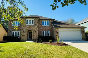 1398 E Gartner Rd, Naperville, IL 60540 - Photo 1