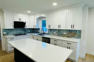 1398 E Gartner Rd, Naperville, IL 60540 - Photo 7