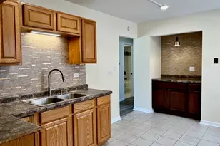 5849 S Francisco Ave, Chicago, IL 60629 - Photo 7