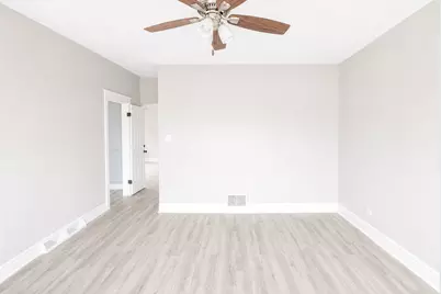 1704 N Mayfield Avenue #2, Chicago, IL 60639 - Photo 5