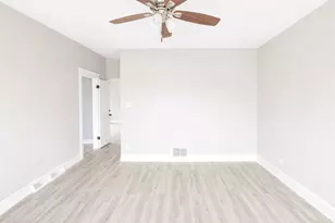 1704 N Mayfield Ave, Chicago, IL 60639 - Photo 5