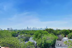 1733 W Irving Park Rd, Chicago, IL 60613 - Photo 15
