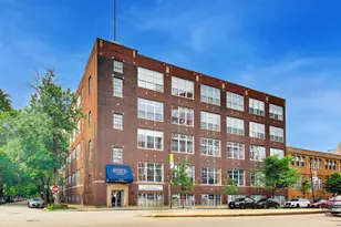 1733 W Irving Park Rd, Chicago, IL 60613 - Photo 1