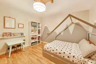 1733 W Irving Park Rd, Chicago, IL 60613 - Photo 9