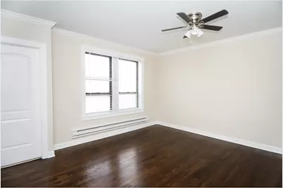 3345 N Marshfield Avenue #402, Chicago, IL 60657 - Photo 7