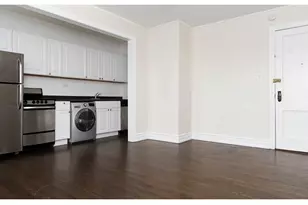 3345 N Marshfield Ave, Chicago, IL 60657 - Photo 3