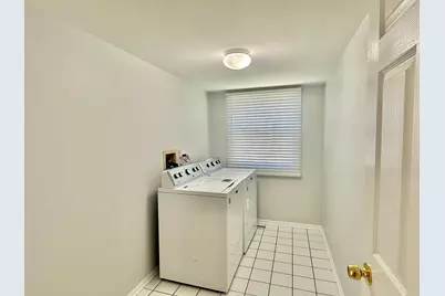 1582 Hinterlong Lane, Naperville, IL 60563 - Photo 19