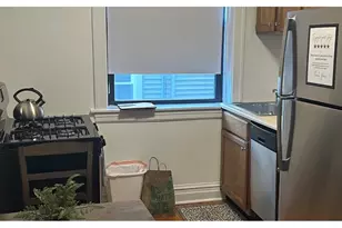 1911 W Larchmont Ave, Chicago, IL 60613 - Photo 3