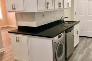 839 W Cornelia Ave, Chicago, IL 60657 - Photo 3