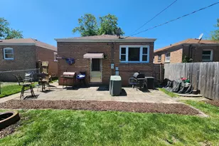 13821 S Tracy Ave, Riverdale, IL 60827 - Photo 17