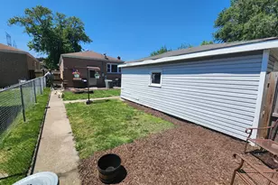 13821 S Tracy Ave, Riverdale, IL 60827 - Photo 19