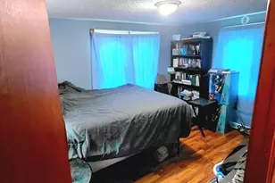 415 S Van Buren St, Batavia, IL 60510 - Photo 13