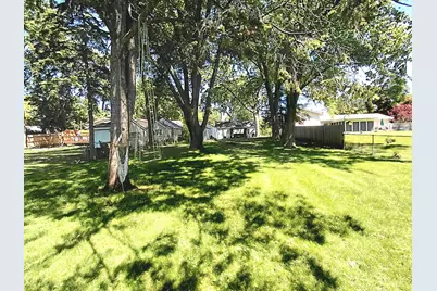 415 S Van Buren Street, Batavia, IL 60510 - Photo 7