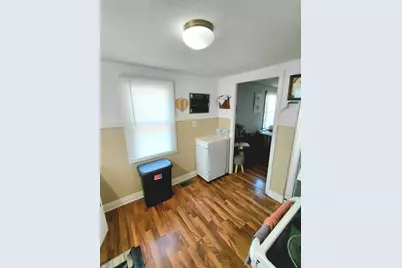 415 S Van Buren Street, Batavia, IL 60510 - Photo 19