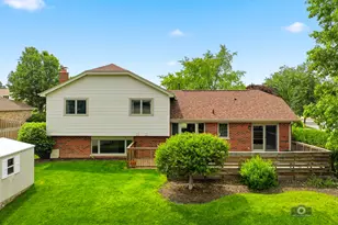 15333 Yorkshire Ln, Orland Park, IL 60462 - Photo 27