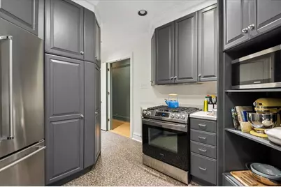 507 W Briar Place #2, Chicago, IL 60657 - Photo 7