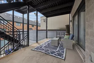 1909 W North Ave, Chicago, IL 60622 - Photo 25