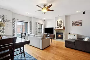 1909 W North Ave, Chicago, IL 60622 - Photo 9