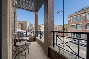 1909 W North Ave, Chicago, IL 60622 - Photo 15