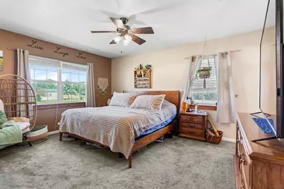 309 S High Street, Fairmount, IL 61841 - Photo 17