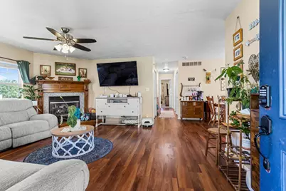 309 S High Street, Fairmount, IL 61841 - Photo 11