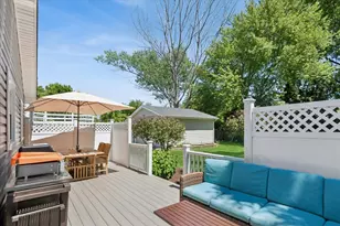 313 Maple Ln, Round Lake, IL 60073 - Photo 15