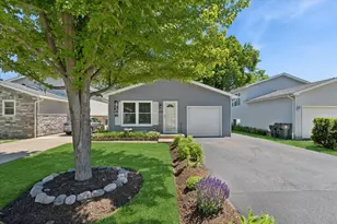 313 Maple Ln, Round Lake, IL 60073 - Photo 1