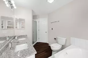 83 Plymouth Ct, Aurora, IL 60504 - Photo 11