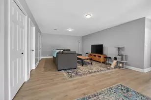 21 Berenz Pl, Bloomington, IL 61701 - Photo 15