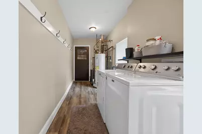 21 Berenz Place, Bloomington, IL 61701 - Photo 11