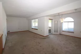 2851 Heritage Dr, Joliet, IL 60435 - Photo 5