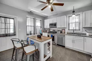 3850 W Diversey Ave, Chicago, IL 60647 - Photo 5