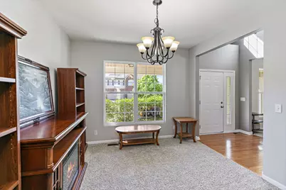 6N495 Roosevelt Avenue, Saint Charles, IL 60174 - Photo 7