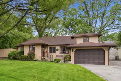 904 Glendale Road, Glenview, IL 60025 - Photo 1
