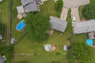 1301 W Indian Dr, Pontiac, IL 61764 - Photo 27