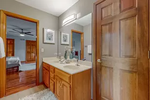 2361 Legacy Dr, Aurora, IL 60502 - Photo 15