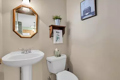 7924 74th Place, Bridgeview, IL 60455 - Photo 9